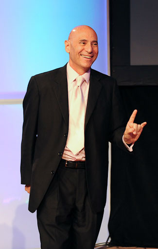 richard-on-stage